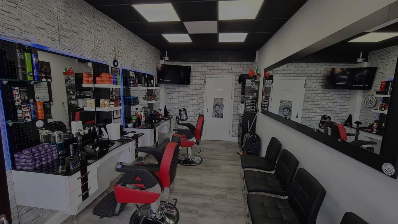 boris barber outside